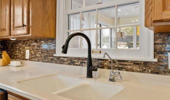 1009 9th St NW, Austin, MN 55912