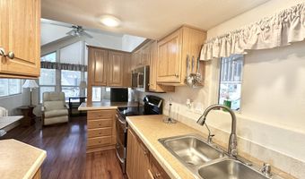 1044 S QUARTZ Dr, Apache Junction, AZ 85119