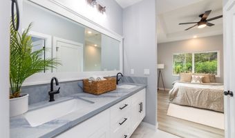 25-155 UA NAHELE St, Hilo, HI 96720
