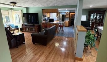 45 Pinewood Dr, North Providence, RI 02904