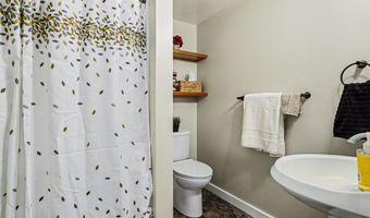 7410 Whitneyville Ave SE, Alto, MI 49302