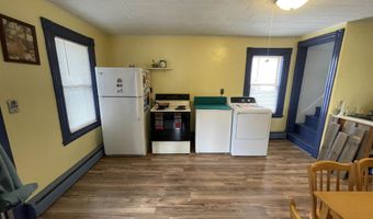 60 Cedar St, Berlin, NH 03570