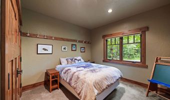 500 Wild Swan Trl, Bigfork, MT 59911