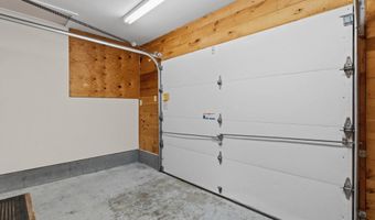 7 Lew Alice Dr, Boscawen, NH 03303