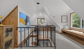 46 E Pond Lilly Rd, Ancram, NY 12502