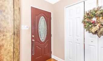 15 MAPLE Ave, Boonsboro, MD 21713
