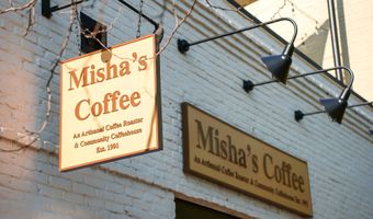 601 WILKES St 301, Alexandria, VA 22314