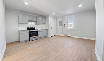 827 LINDEN St W, Allentown, PA 18101
