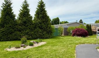 290 Cooper Ln, East Greenwich, RI 02818