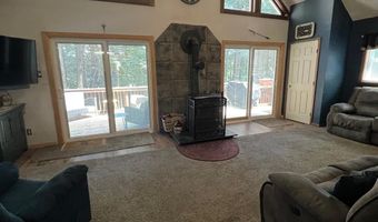 47 HOLIDAY Dr, Albrightsville, PA 18210