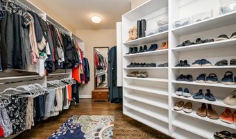 7505 MARBURY Rd, Bethesda, MD 20817