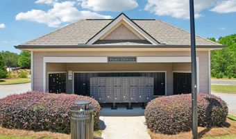377 Station Overlook Dr, Auburn, GA 30011