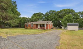 1045 Knollwood Acres Rd, Boiling Springs, SC 29316