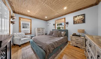 131 Dorset Ave, Albertson, NY 11507