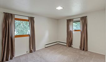 7243 Old Harbor Ave, Anchorage, AK 99504