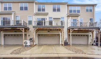 2765 Ashcombe Dr, Ann Arbor, MI 48105