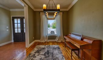 2112 Westridge Rd, Carlsbad, NM 88220