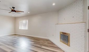 1701 Hoffman Dr NE, Albuquerque, NM 87110