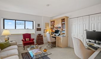 3200 Park Ave 11C2, Bridgeport, CT 06604