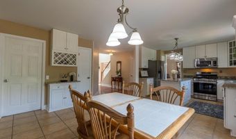 1 SALINA Ct, Hockessin, DE 19707