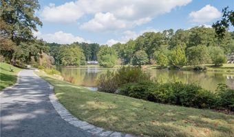 72 Sutton Pl, Avondale Estates, GA 30002