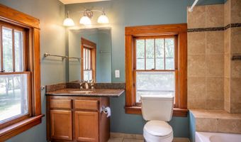 132 S Walker St, Adams, WI 53910