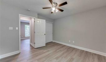 417 Elm Crossing Ct, Ballwin, MO 63021