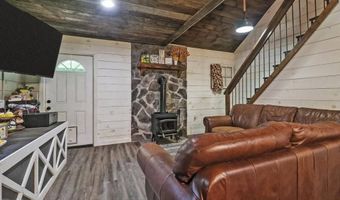 2230 Shirley Rd, Allardt, TN 38504