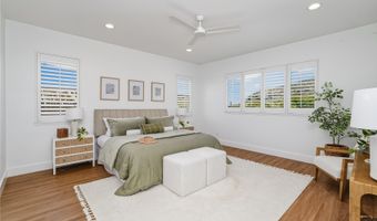5872 Haleola St, Honolulu, HI 96821