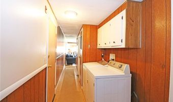 56 Bayview Pkwy, Middletown, RI 02842