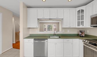 3914 ELITE St, Bowie, MD 20716