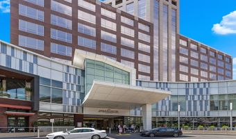 1101 S ARLINGTON RIDGE Rd 214, Arlington, VA 22202