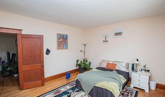 55 Sloane Ave, Amsterdam, NY 12010