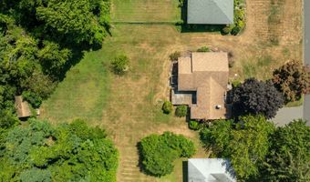 183 Crown St, Bristol, CT 06010