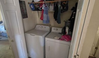 2767 Sundance Kid Dr SW, Albuquerque, NM 87121