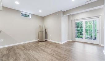20152 BOXWOOD Pl, Ashburn, VA 20147