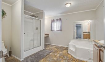 448 Pauline Dr, Bonneau, SC 29431