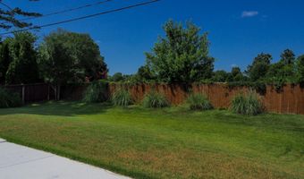 12008 ROCKLEDGE Dr, Bowie, MD 20715