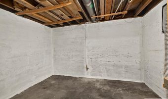 851 S Shilling Ave, Blackfoot, ID 83221