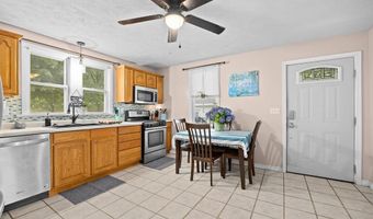 203 N Williams St, Albers, IL 62215