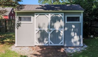 45 Maple Avenue Ext, Bethel, CT 06801
