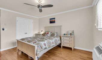 210 5th Ave 27, Belmar, NJ 07719