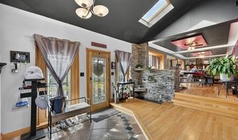 16244 Philomene Blvd, Allen Park, MI 48101