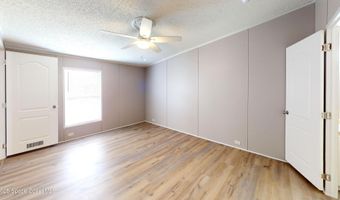 709 Lark Dr, Barefoot Bay, FL 32976