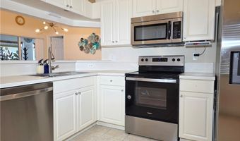 2305 Summersweet Dr, Alva, FL 33920