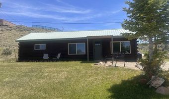 17 Frontier St, Diamondville, WY 83116