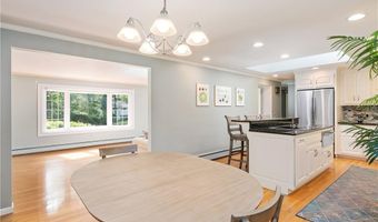 70 High Ridge Dr, Cumberland, RI 02864