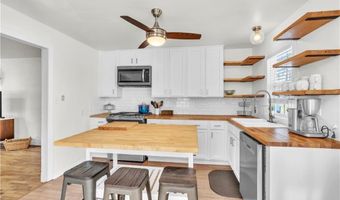 303 SE Henry St, Bentonville, AR 72712