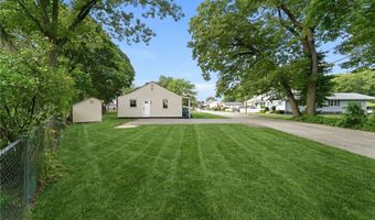 28 Plain St, East Providence, RI 02916