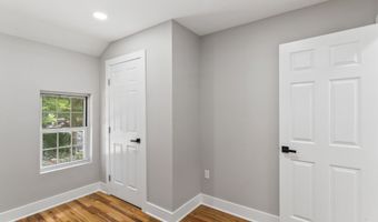 28 Walnut Hill Rd, Bethel, CT 06801